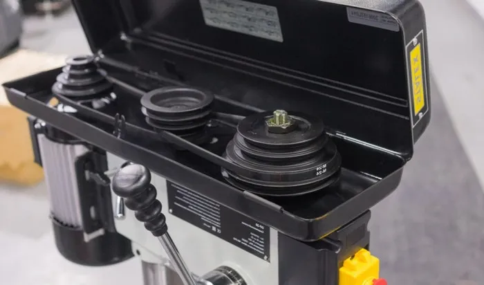 Сверлильный станок DP-20/T (DP38016B/T) STALEX