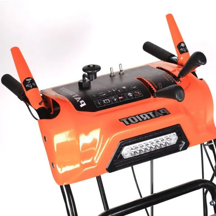 Снегоуборщик PATRIOT PRO 1401 ED бензиновый двигатель самоходный