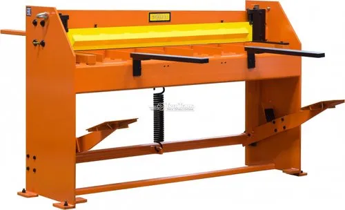 Гильотина ножная STALEX Q01-1.6x1320B
