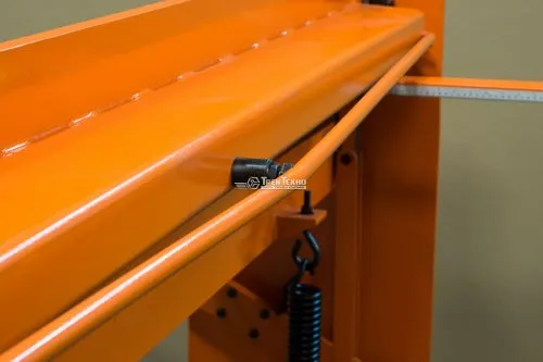 Гильотина ножная STALEX Q01-1.2x2500B