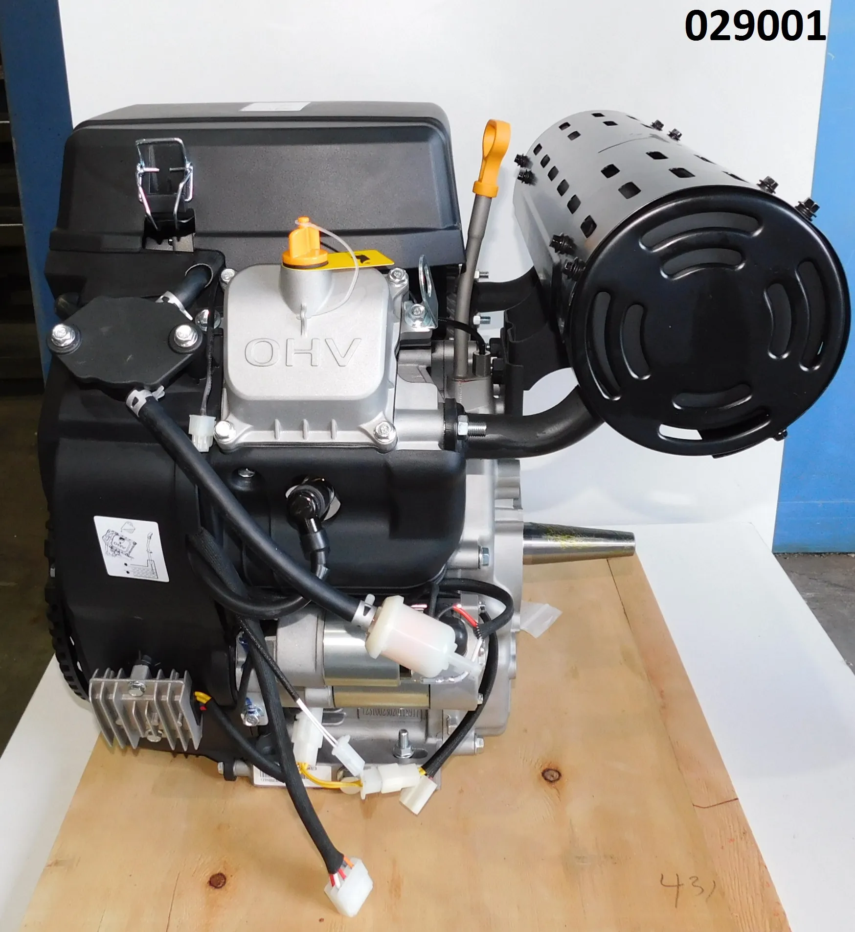 Двигатель бензиновый Loncin LC2V80FD / Engine assy для генераторов