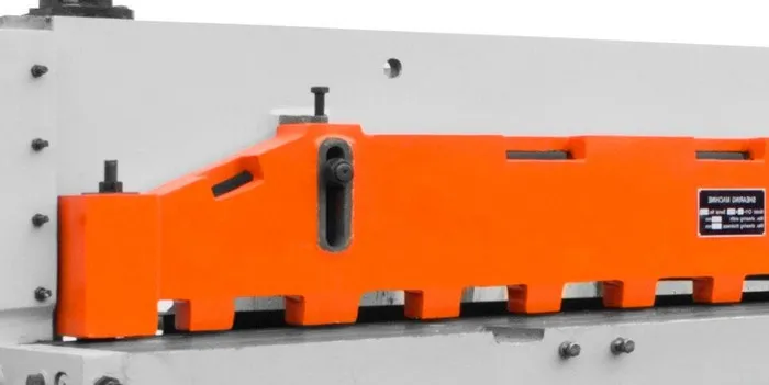 Электромеханическая гильотина Q11-8x2500 для металла STALEX