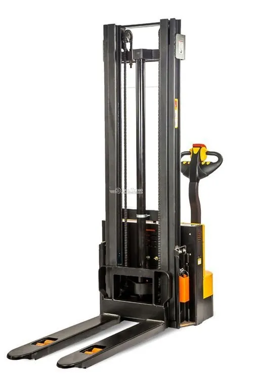 Штабелер электрический самоходный TOR 1,5т 
3,5м WS15SL-3500